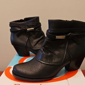 BareTraps Black Ankle Booties